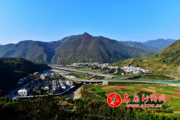 ΢ňDƬ_20180730172720_meitu_1.jpg