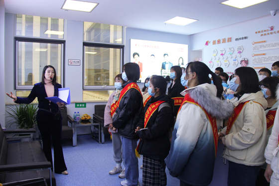 匯集愛心洪流 傳遞獻(xiàn)血理念——2020年安康學(xué)院學(xué)生參加血站開放日活動