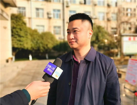 安康市委機(jī)關(guān)組織開展“熱血奉獻(xiàn)·溫暖有你”無償獻(xiàn)血活動